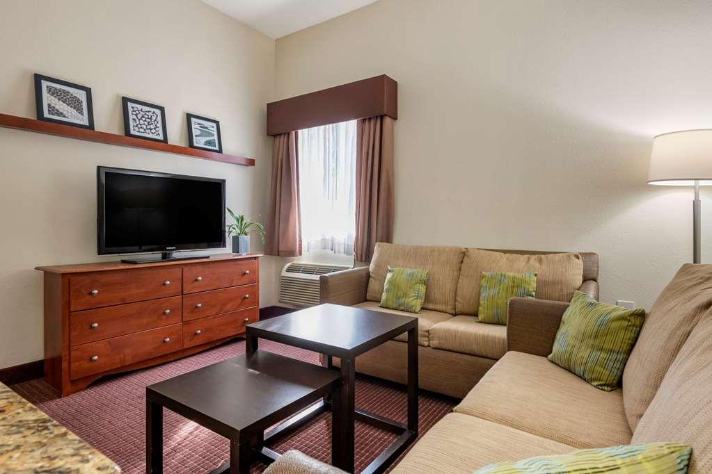 Quality Inn Zephyrhills-Dade City Bagian luar foto
