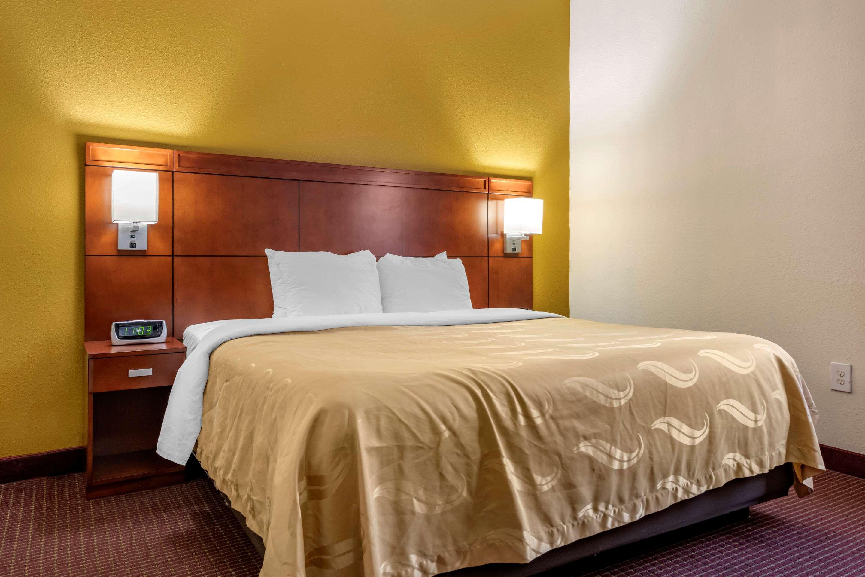 Quality Inn Zephyrhills-Dade City Bagian luar foto