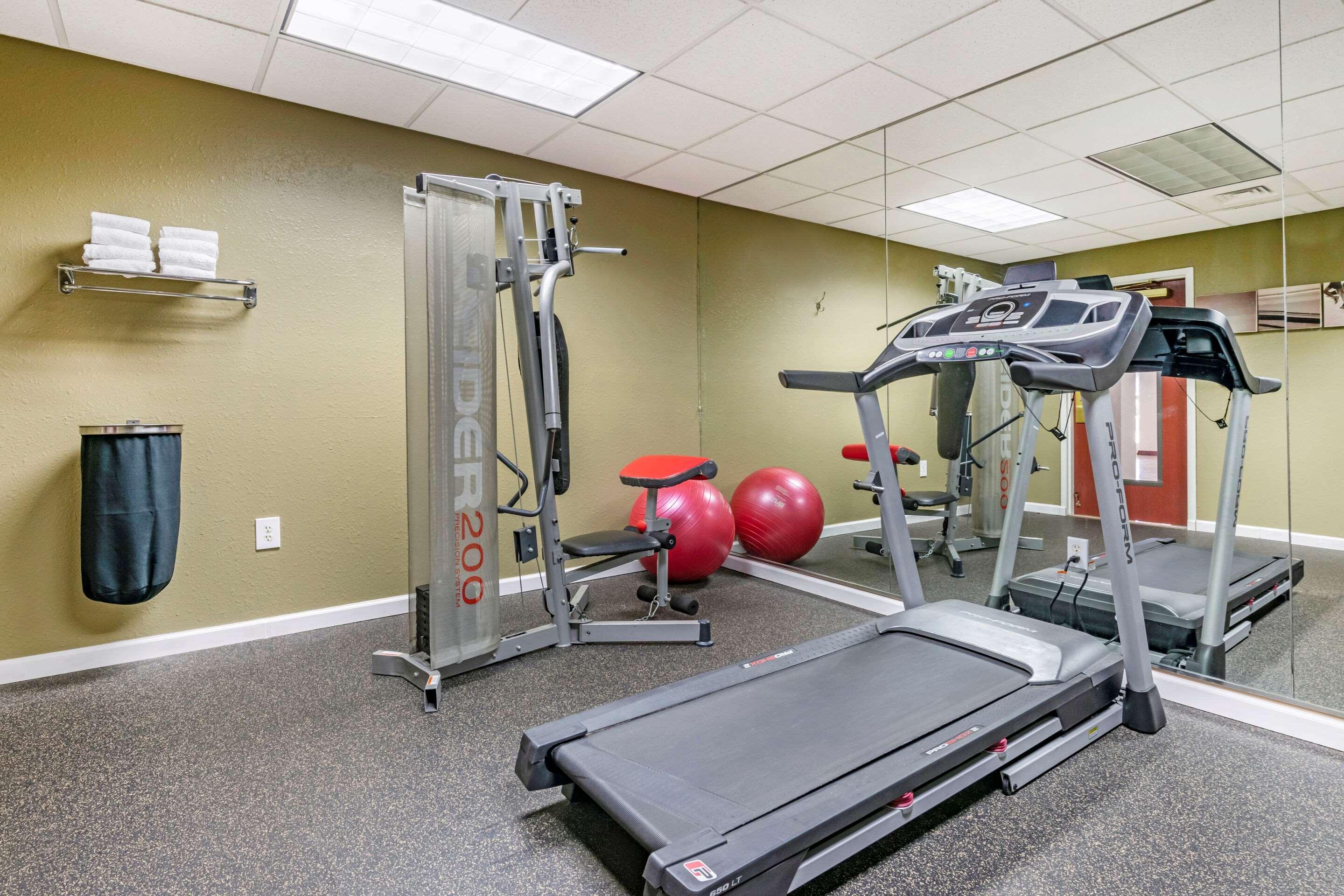 Quality Inn Zephyrhills-Dade City Bagian luar foto