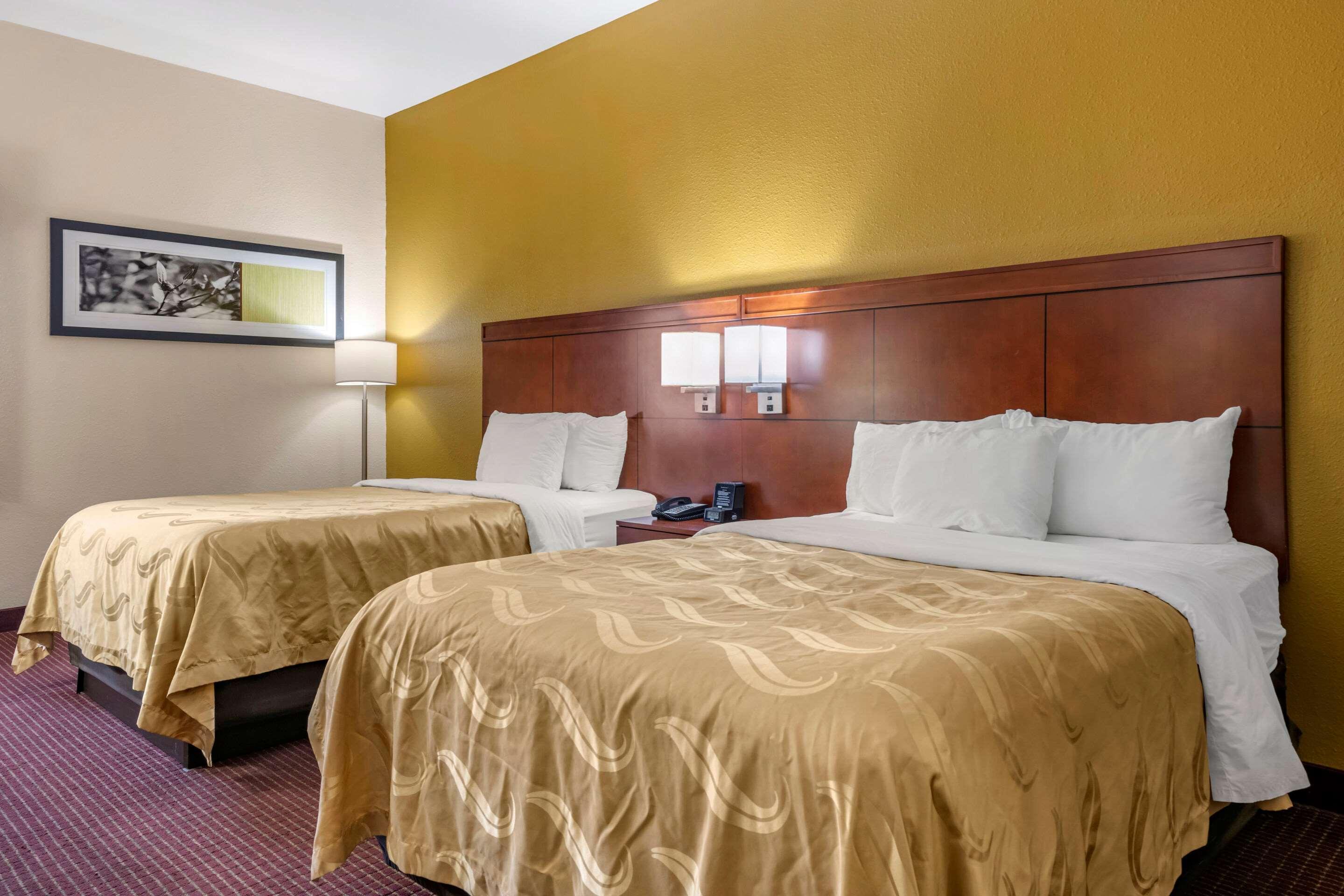 Quality Inn Zephyrhills-Dade City Bagian luar foto