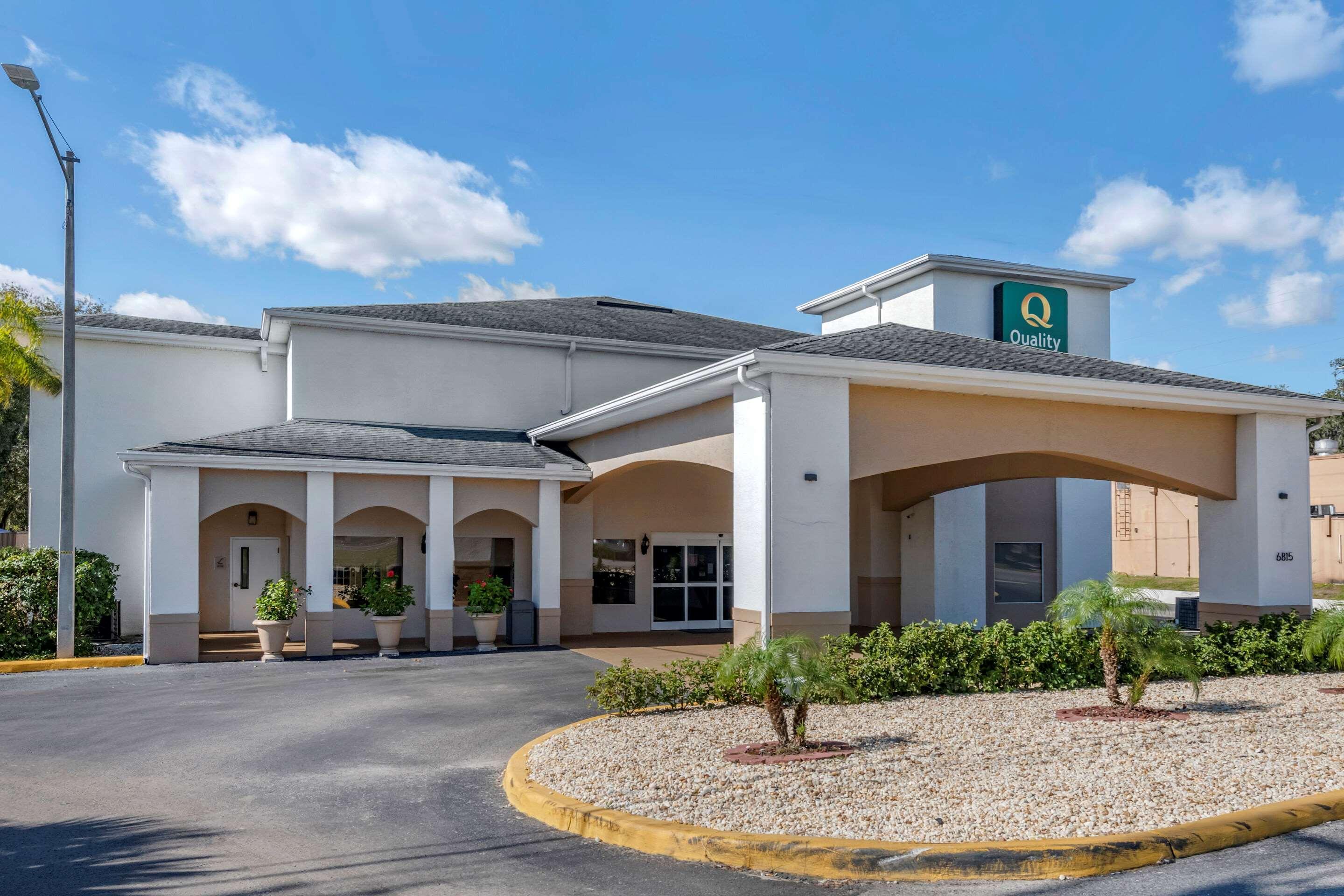 Quality Inn Zephyrhills-Dade City Bagian luar foto