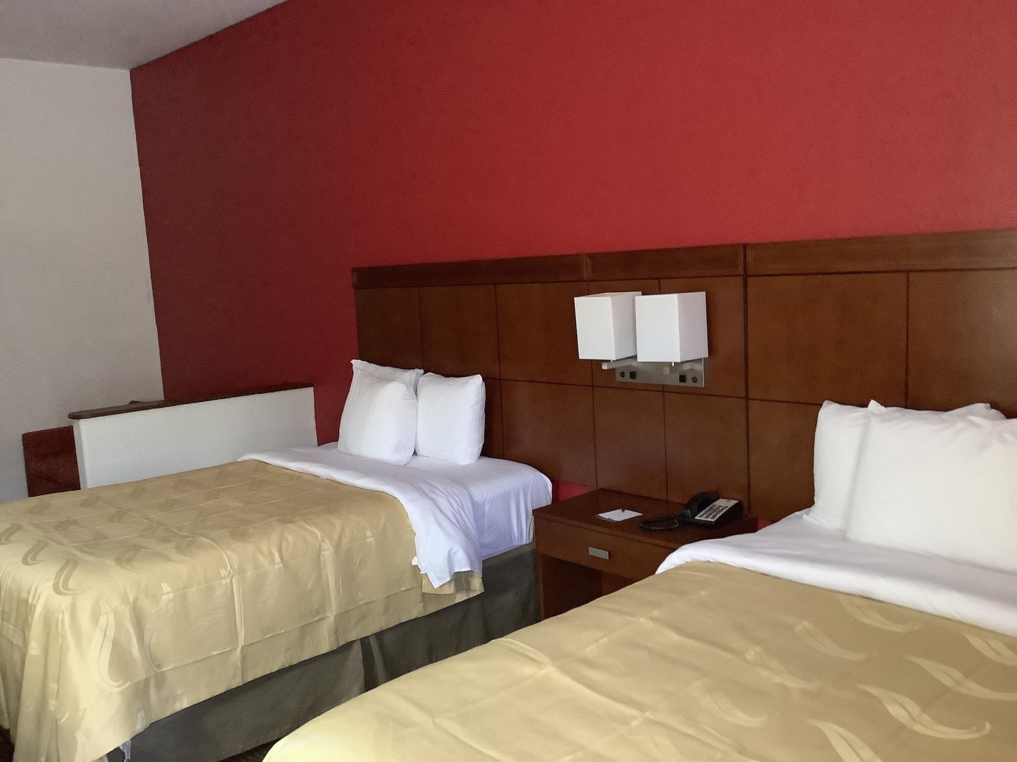 Quality Inn Zephyrhills-Dade City Bagian luar foto